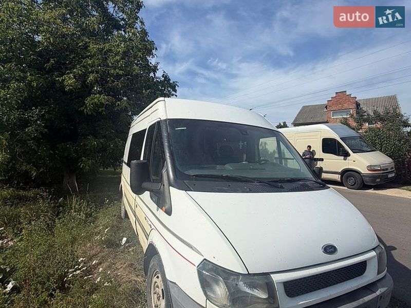 Грузопассажирский фургон Ford Transit 2001 в Львове