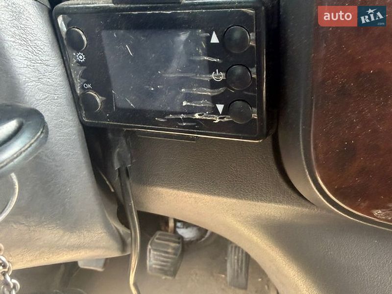 Грузопассажирский фургон Ford Transit 2001 в Львове