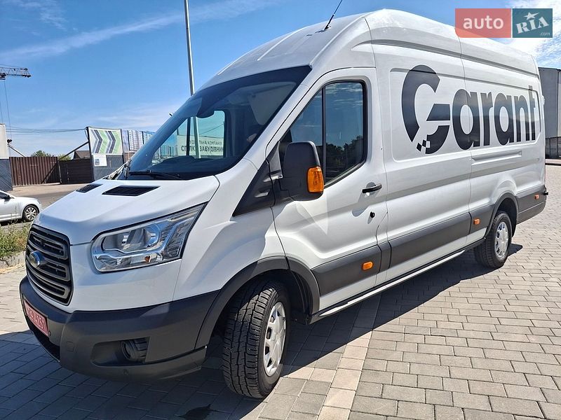 Вантажний фургон Ford Transit 2018 в Івано-Франківську