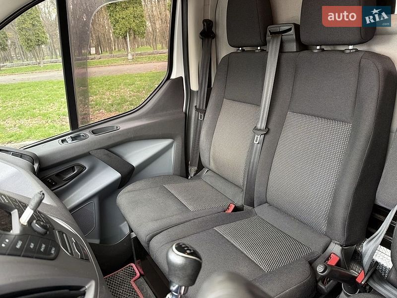 Мінівен Ford Transit 2016 в Кролевці