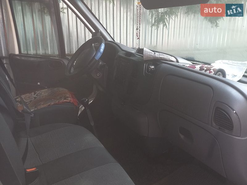 Минивэн Ford Transit 2006 в Дрогобыче