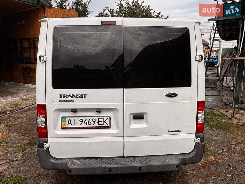 Минивэн Ford Transit 2008 в Синяве