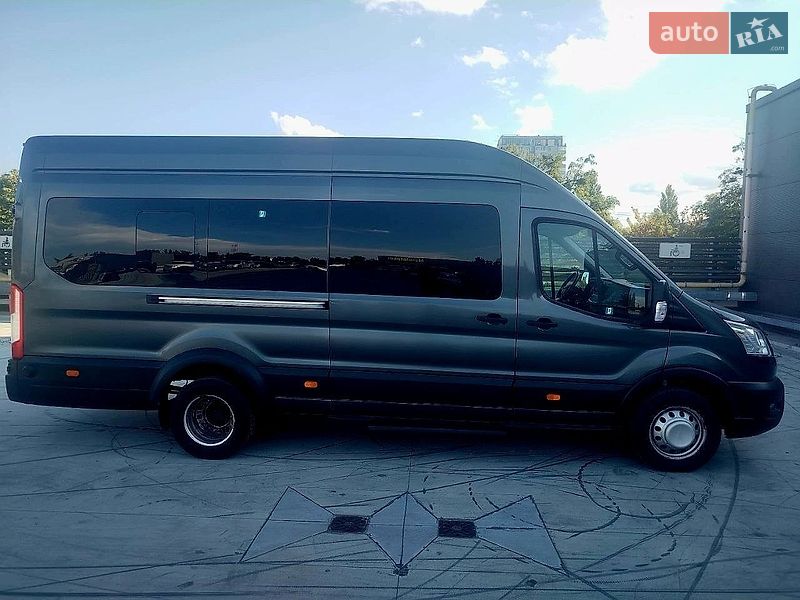 Городской автобус Ford Transit 2019 в Киеве Городской автобус Ford Transit 2019 в Киеве