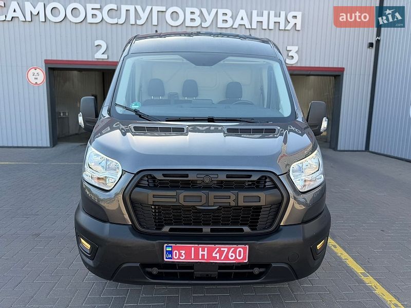 Грузовой фургон Ford Transit 2021 в Ирпене