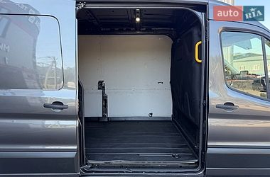 Грузовой фургон Ford Transit 2021 в Ирпене