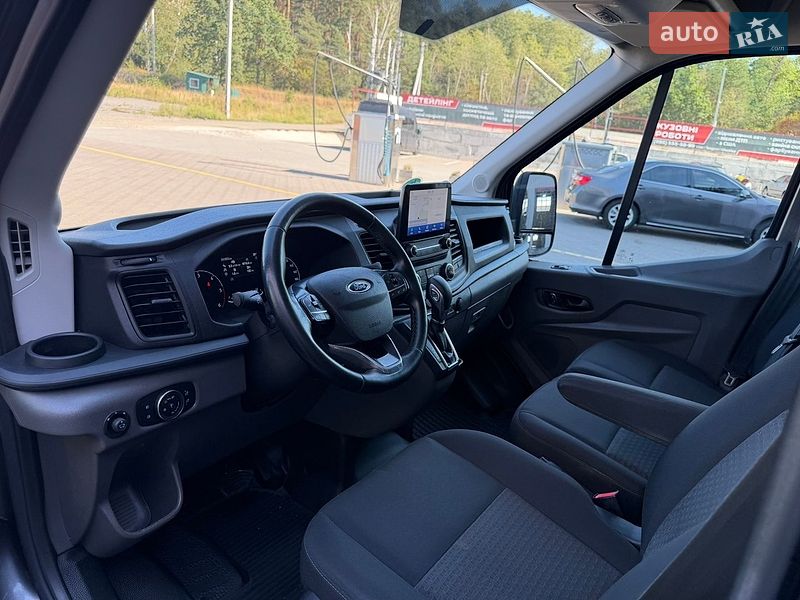 Грузовой фургон Ford Transit 2021 в Ирпене