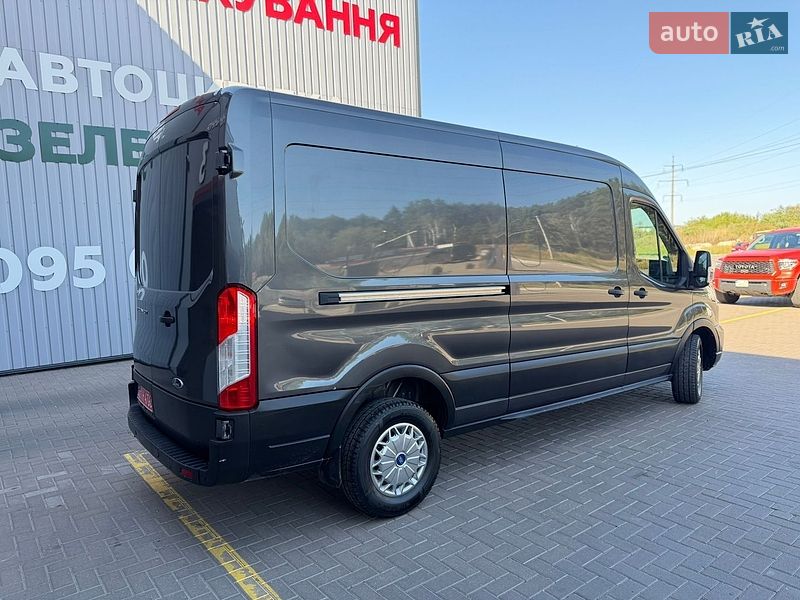 Грузовой фургон Ford Transit 2021 в Ирпене