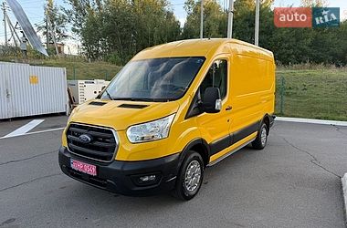Грузовой фургон Ford Transit 2022 в Ирпене