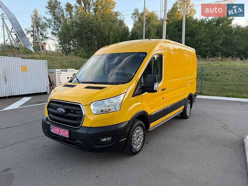 Грузовой фургон Ford Transit 2022 в Ирпене