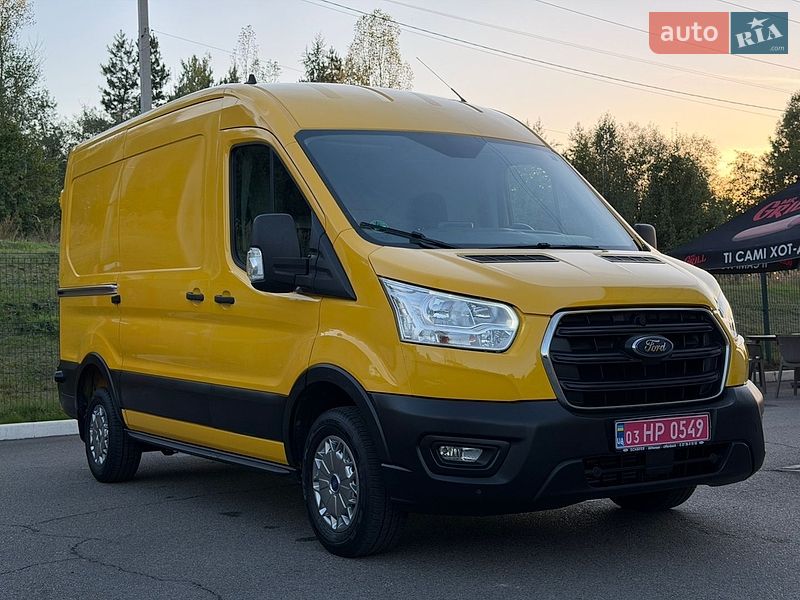 Грузовой фургон Ford Transit 2022 в Ирпене