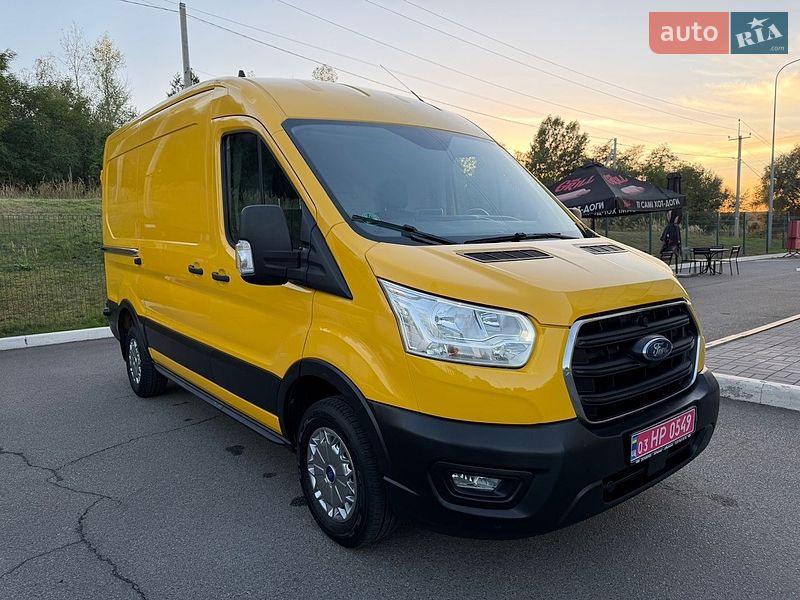 Грузовой фургон Ford Transit 2022 в Ирпене