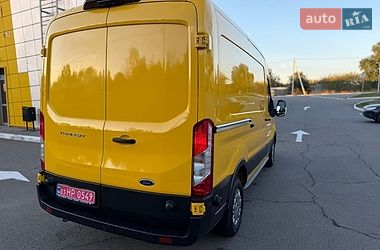 Грузовой фургон Ford Transit 2022 в Ирпене