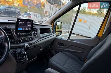 Вантажний фургон Ford Transit 2022 в Ірпені