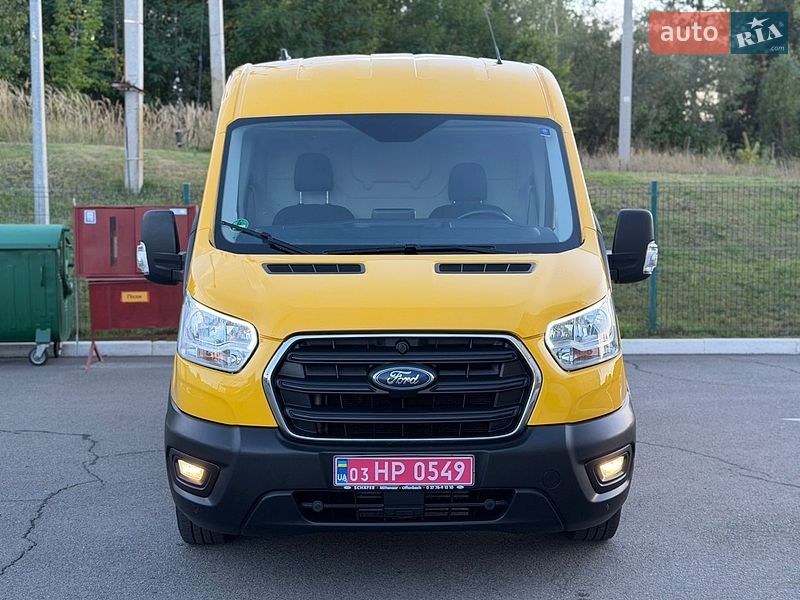 Грузовой фургон Ford Transit 2022 в Ирпене