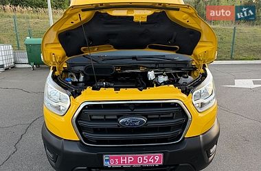 Грузовой фургон Ford Transit 2022 в Ирпене