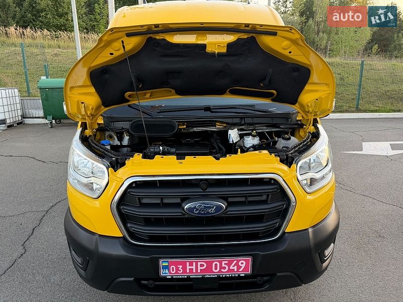 Грузовой фургон Ford Transit 2022 в Ирпене