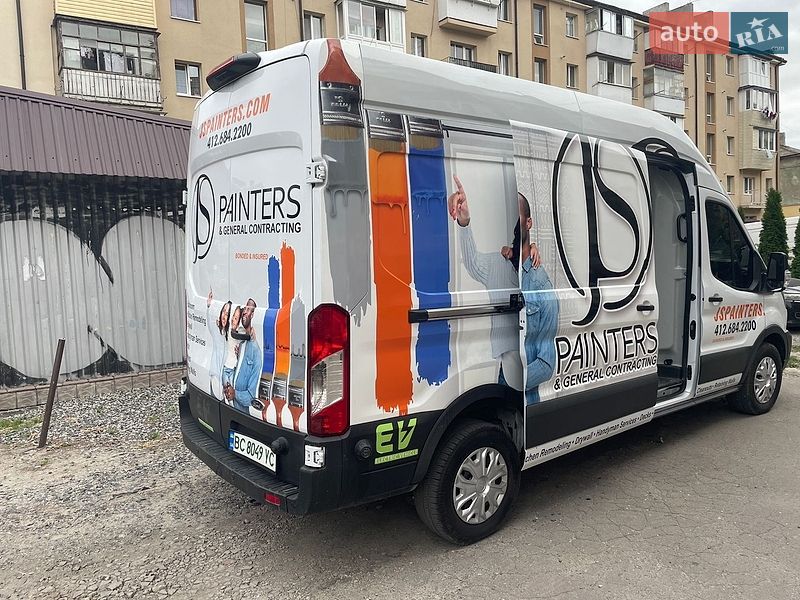Вантажний фургон Ford Transit 2022 в Золочеві