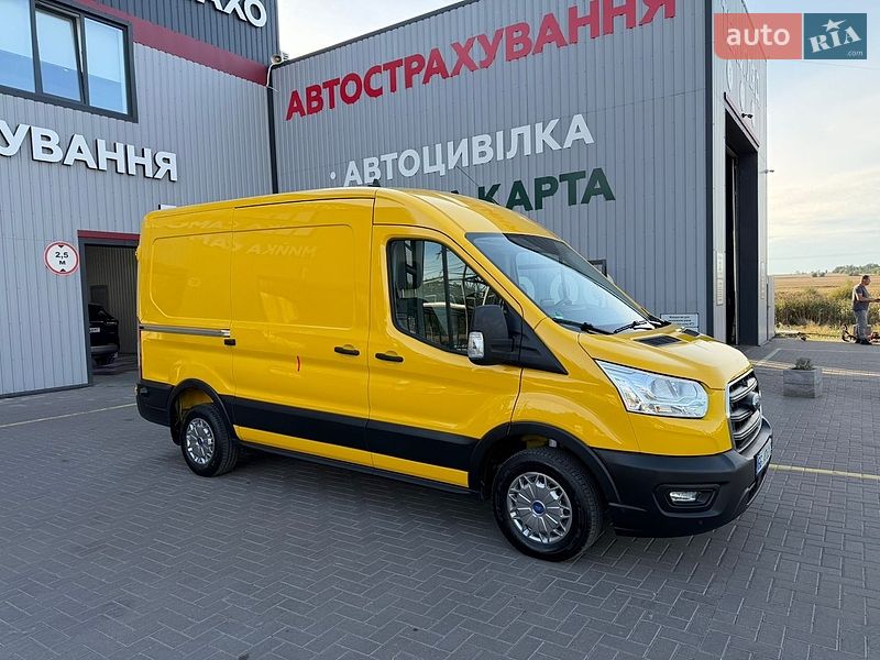 Вантажний фургон Ford Transit 2022 в Ірпені