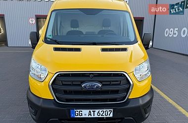 Вантажний фургон Ford Transit 2022 в Ірпені
