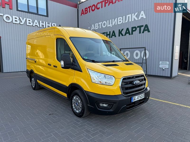 Вантажний фургон Ford Transit 2022 в Ірпені