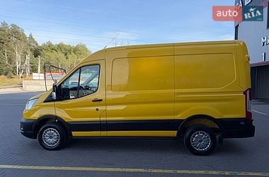 Вантажний фургон Ford Transit 2022 в Ірпені