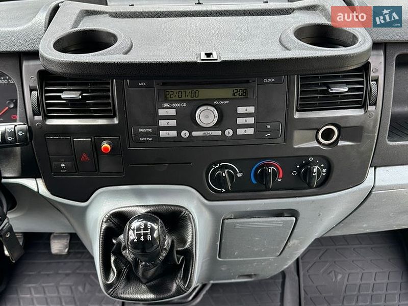 Вантажний фургон Ford Transit 2008 в Гнівані