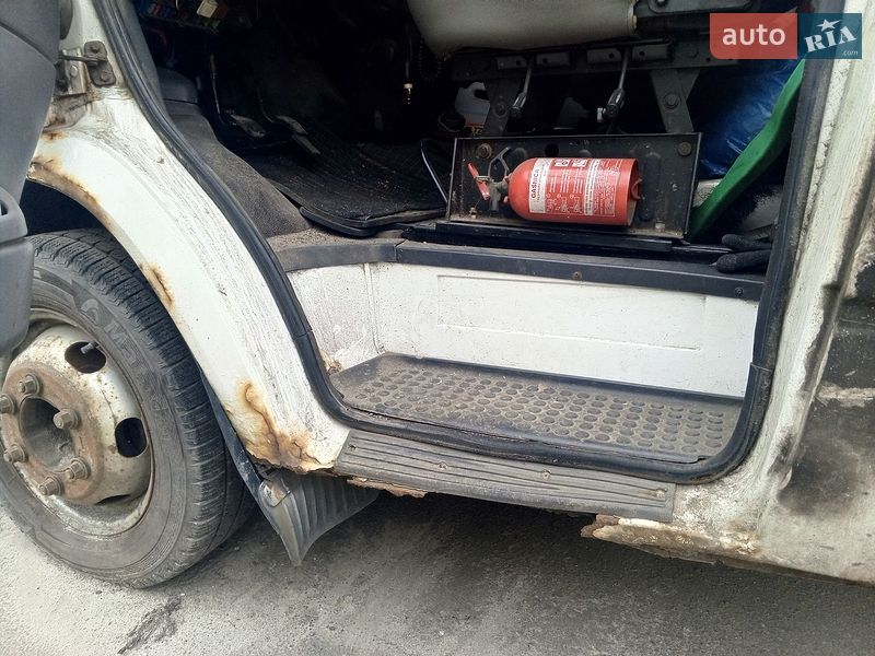 Тентований Ford Transit 1998 в Києві