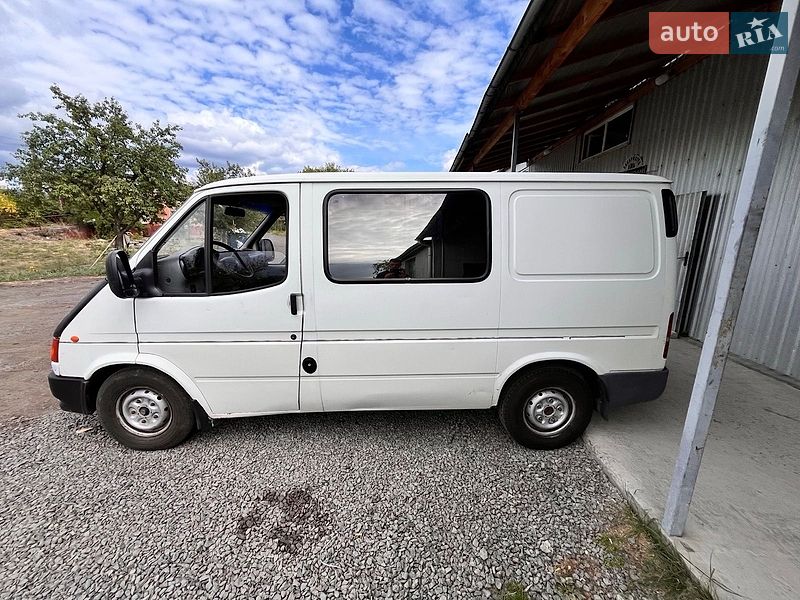 Мінівен Ford Transit 1996 в Ужгороді