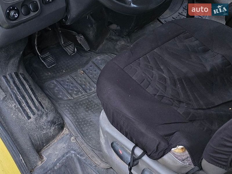 Грузопассажирский фургон Ford Transit 2002 в Киеве фото 12 Грузопассажирский фургон Ford Transit 2002 в Киеве