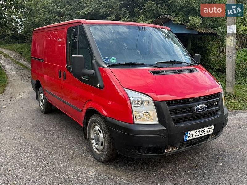 Грузовой фургон Ford Transit 2012 в Виннице