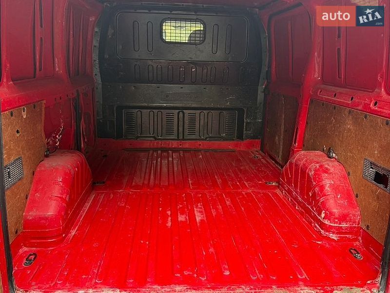 Грузовой фургон Ford Transit 2012 в Виннице