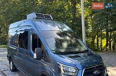 Вантажний фургон Ford Transit 2019 в Хмельницькому