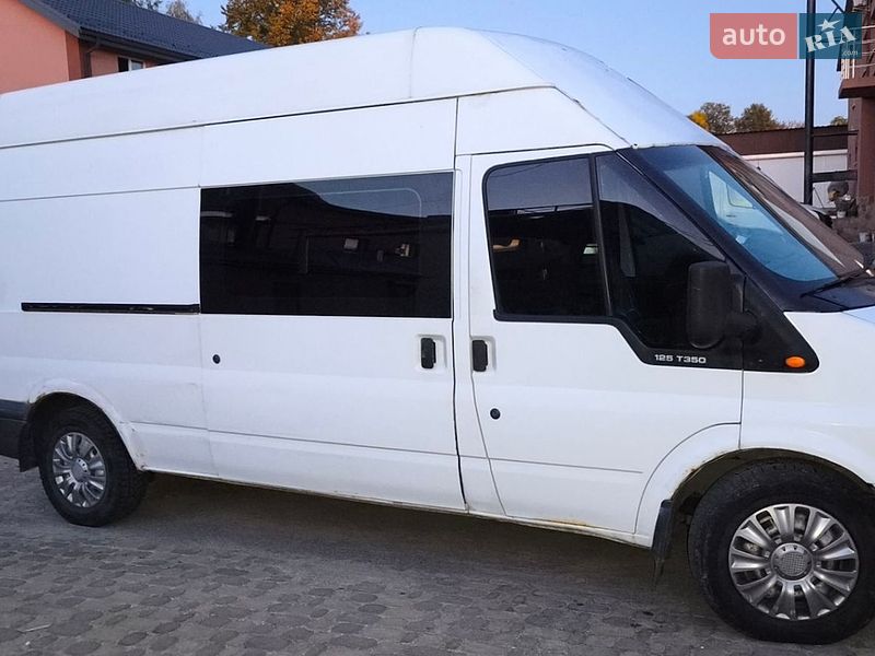 Ford Transit 2004