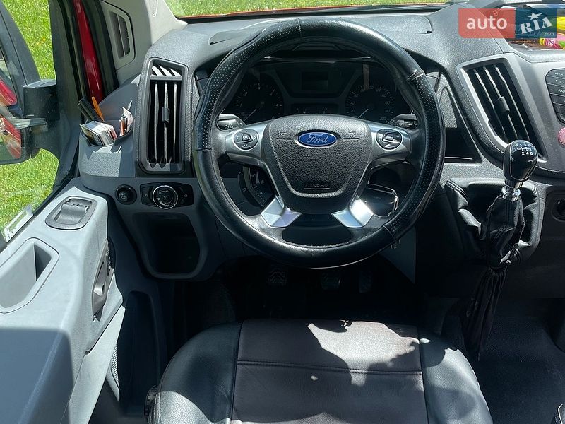 Минивэн Ford Transit 2016 в Ужгороде