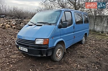 Мікроавтобус Ford Transit 1988 в Кривому Розі