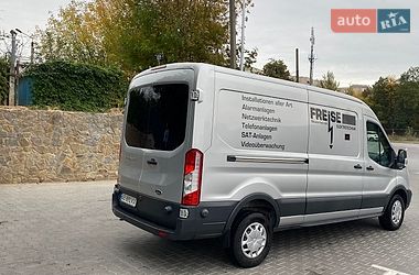 Вантажний фургон Ford Transit 2018 в Вінниці