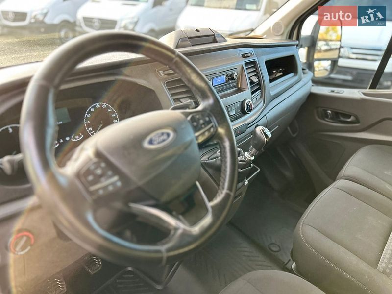 Тентованый Ford Transit 2021 в Хусте