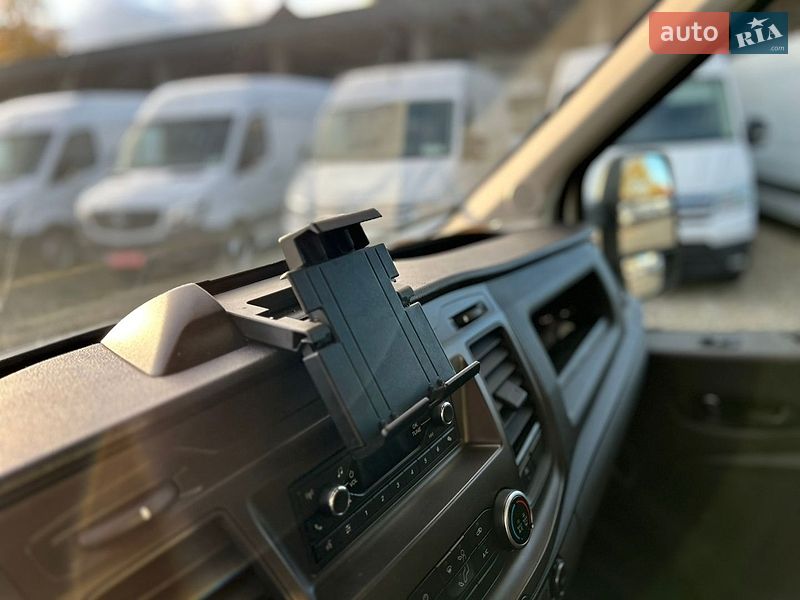 Тентованый Ford Transit 2021 в Хусте
