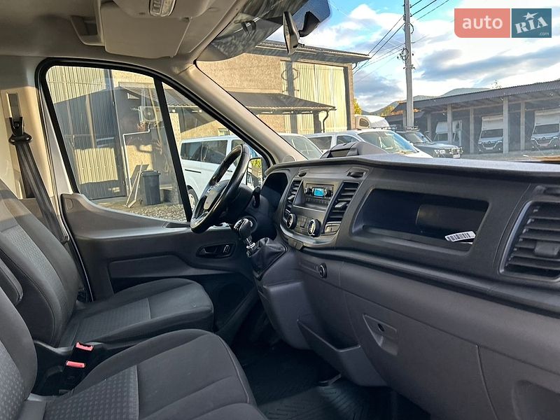 Тентованый Ford Transit 2021 в Хусте