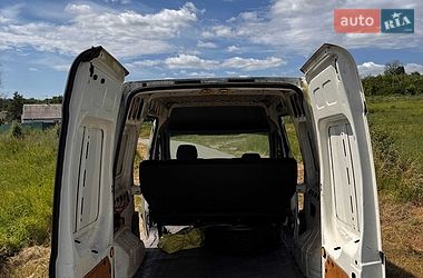 Вантажопасажирський фургон Ford Transit 2006 в Харкові