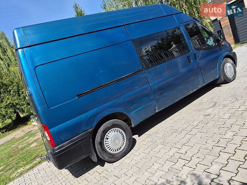 Минивэн Ford Transit 2006 в Черновцах