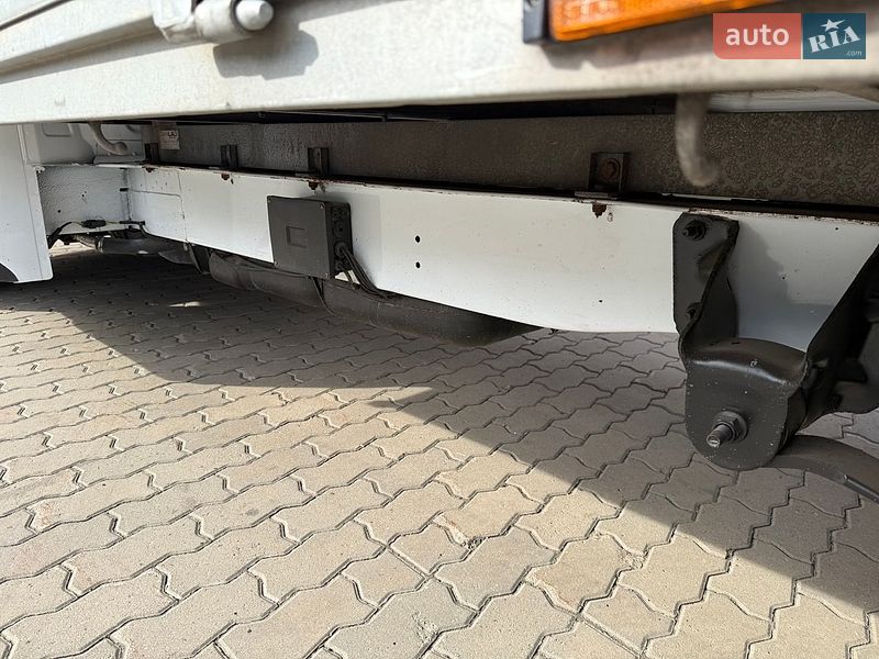 Вантажний фургон Ford Transit 2018 в Нововолинську