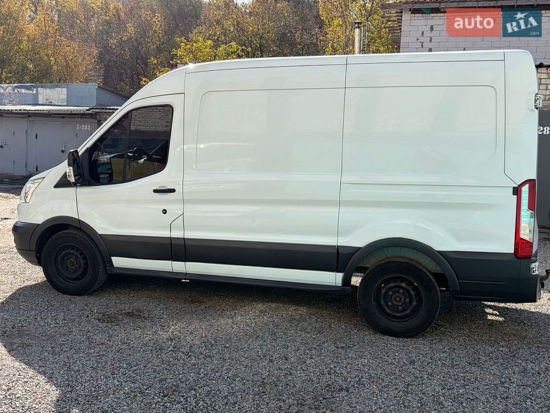 Вантажний фургон Ford Transit 2016 в Харкові