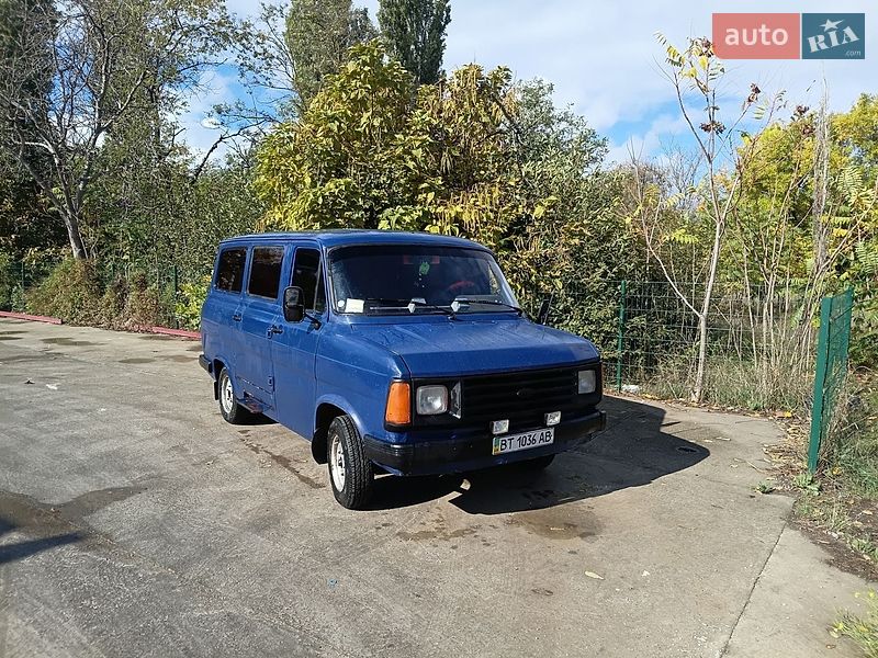 Минивэн Ford Transit 1984 в Херсоне
