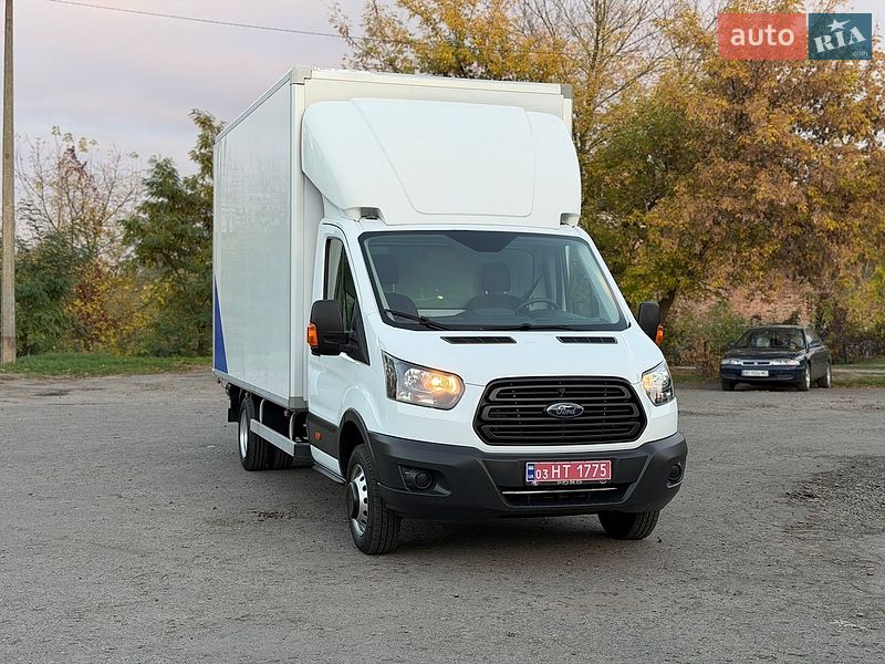 Грузовой фургон Ford Transit 2016 в Дубно