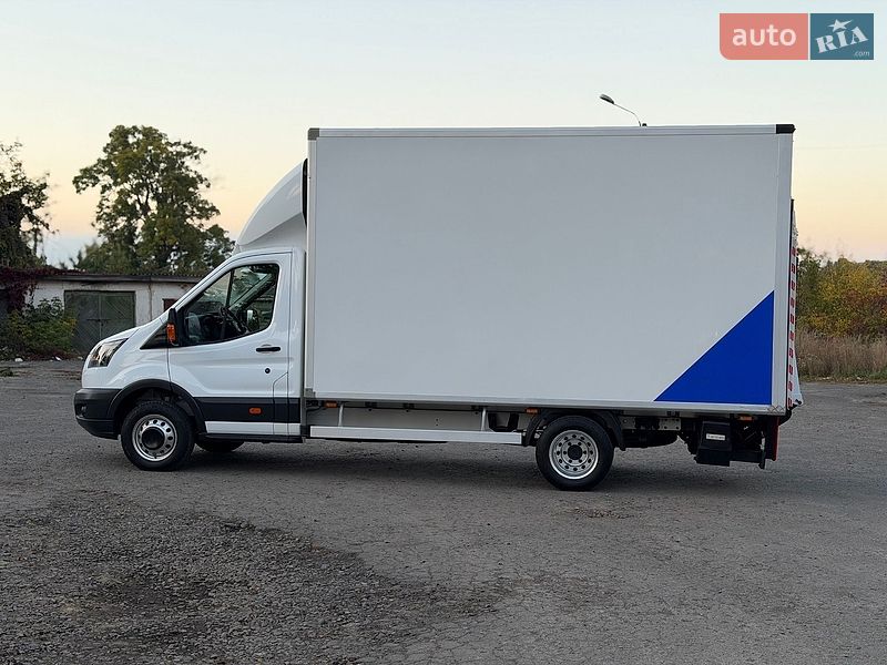 Грузовой фургон Ford Transit 2016 в Дубно