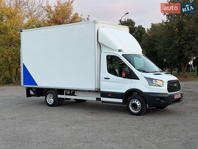 Грузовой фургон Ford Transit 2016 в Дубно