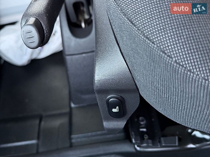 Грузовой фургон Ford Transit 2016 в Дубно
