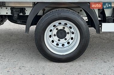 Грузовой фургон Ford Transit 2016 в Дубно