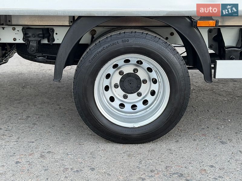 Грузовой фургон Ford Transit 2016 в Дубно